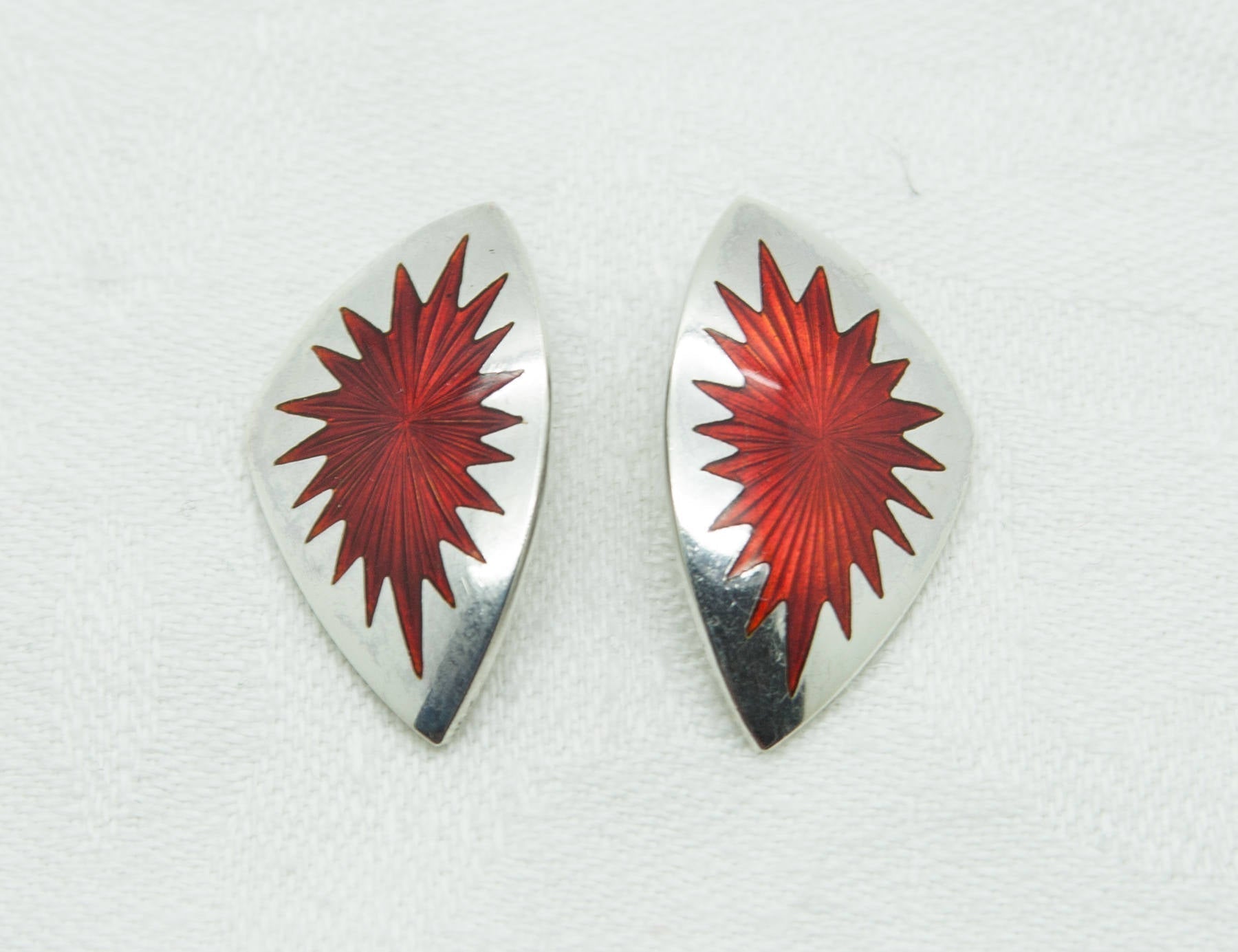 B. MARGOSSIAN Modernist Red Enamel Star Burst Clip-on Solid Sterling Silver (925S) Earrings Mollaris.com 