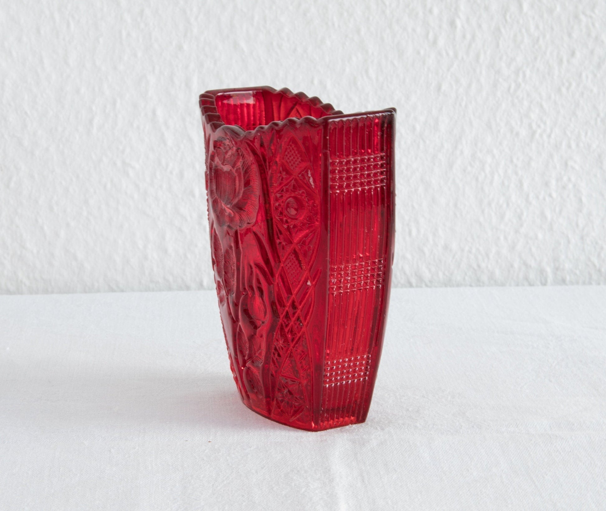 BROCKWITZ Rose Garden Ruby Red Glass Letter Vase Mollaris.com 