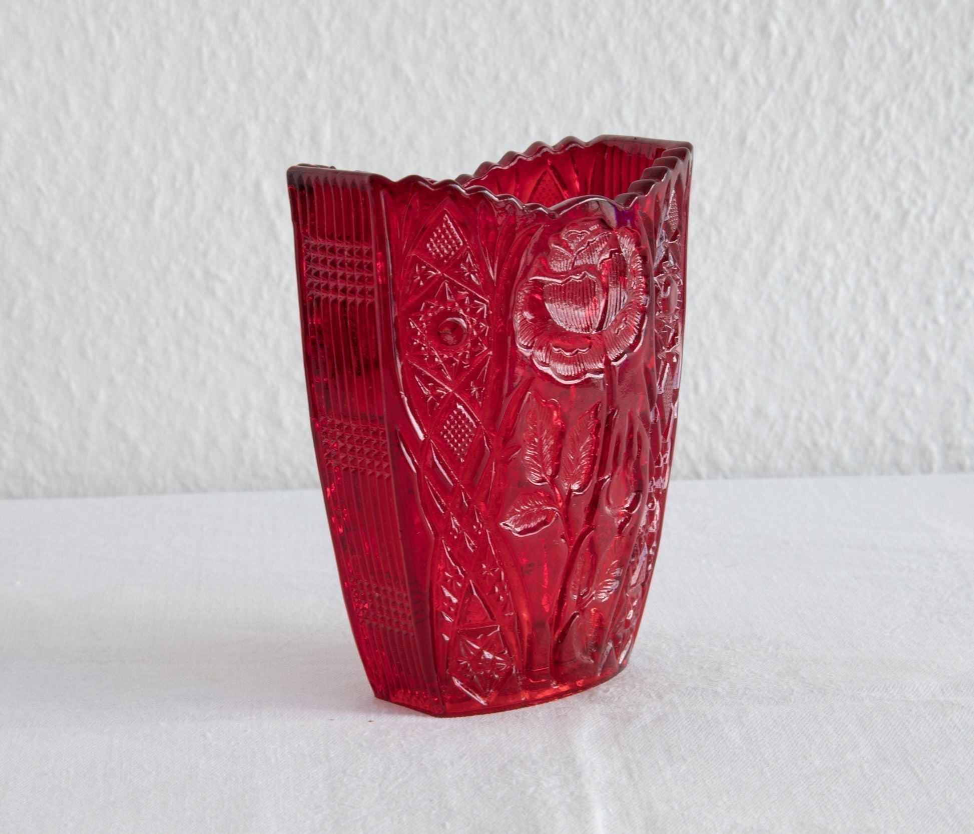 BROCKWITZ Rose Garden Ruby Red Glass Letter Vase Mollaris.com 