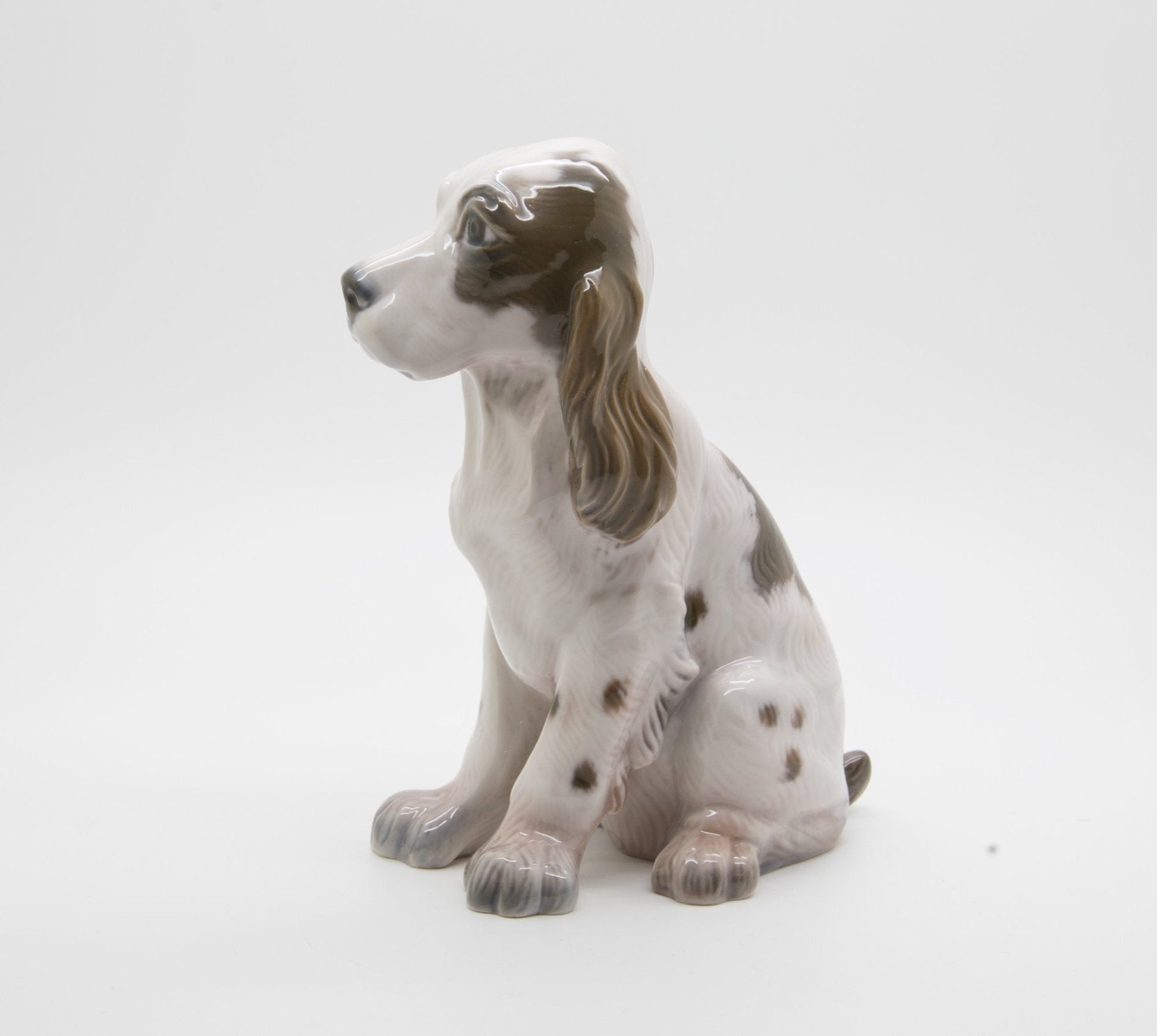 LYNGBY Porcelain Spaniel Puppy Figurine Mollaris.com 