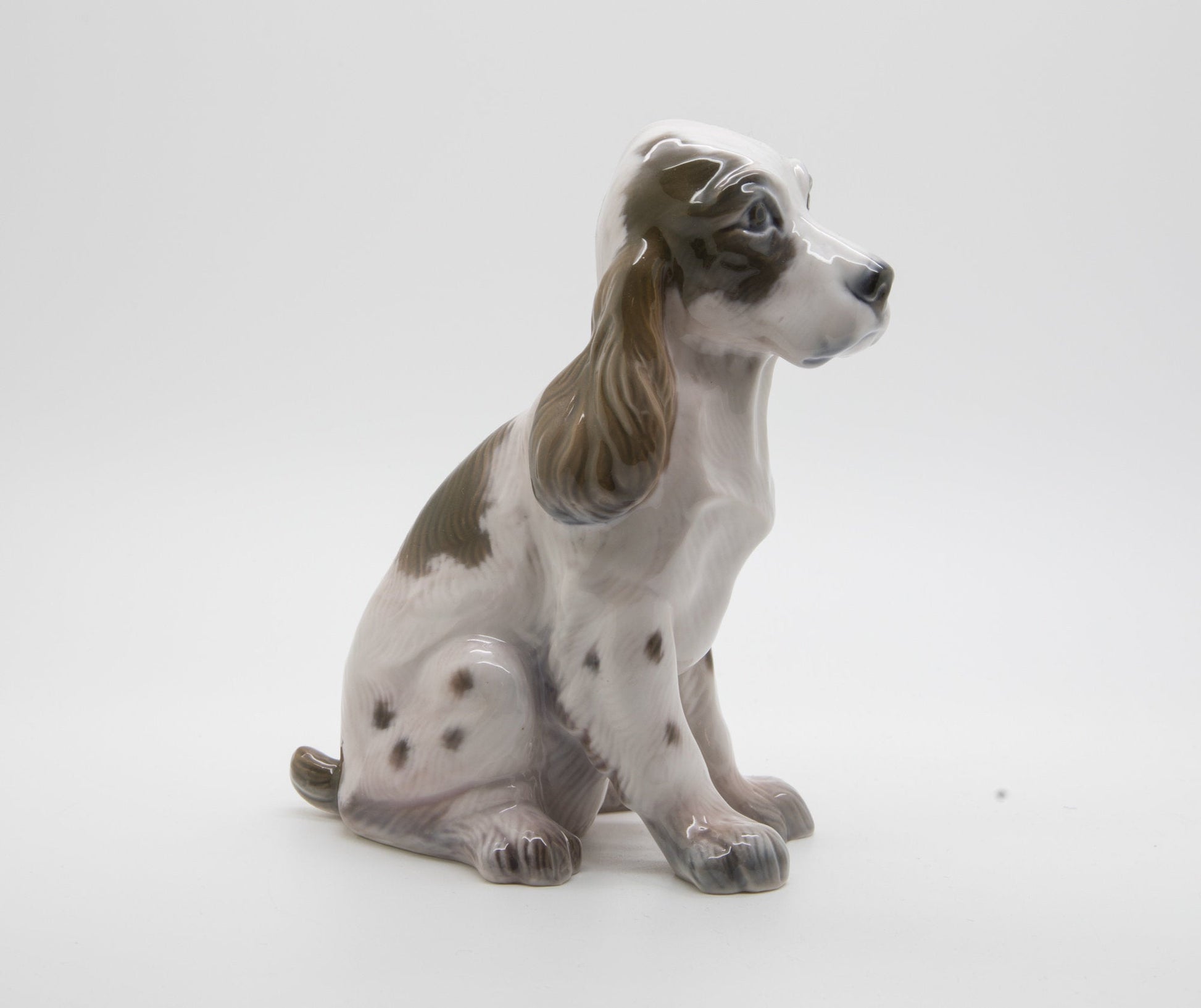 LYNGBY Porcelain Spaniel Puppy Figurine Mollaris.com 