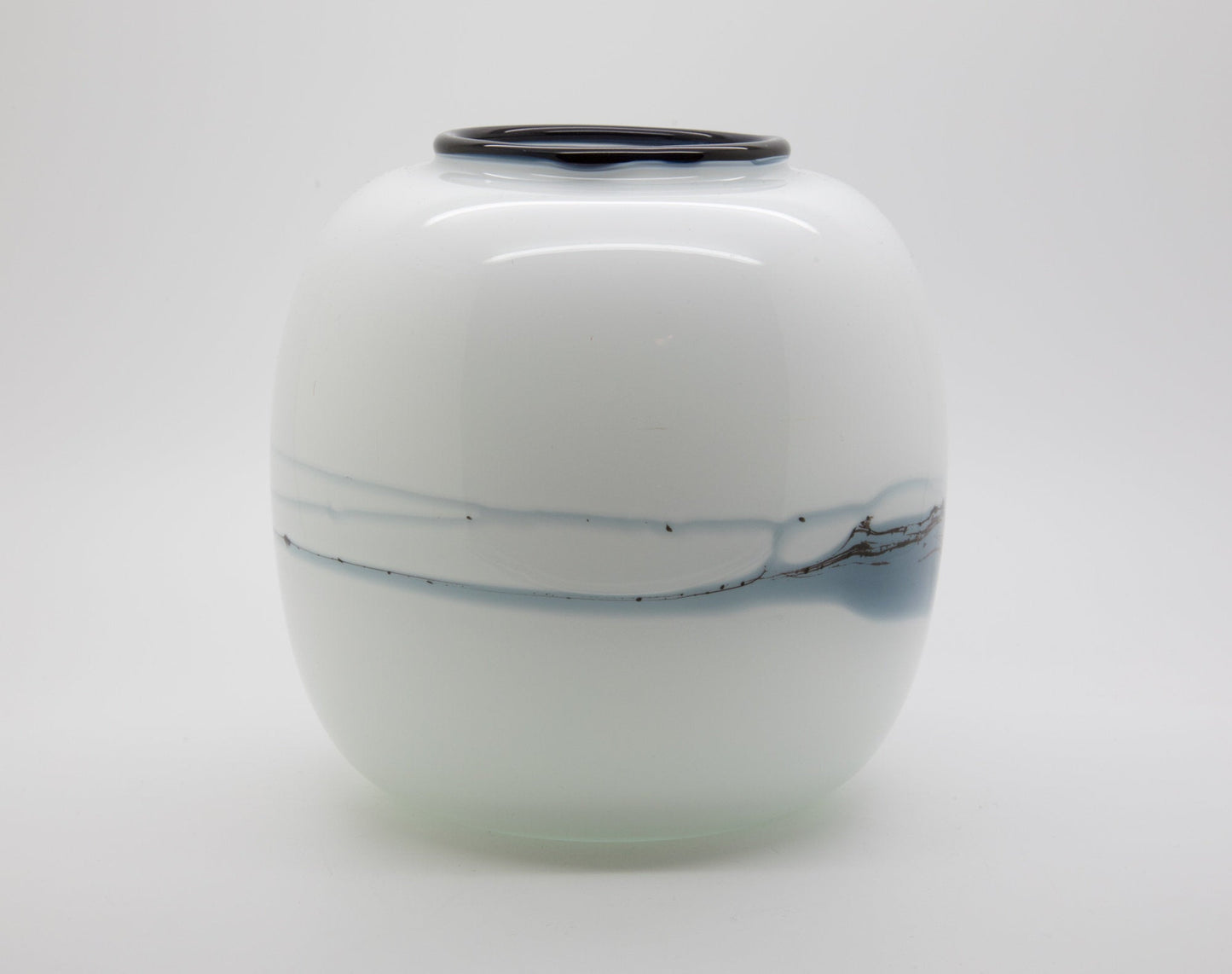 MICHAEL BANG Holmegaard ATLANTIS Studio Glass Ball Vase Mollaris.com 