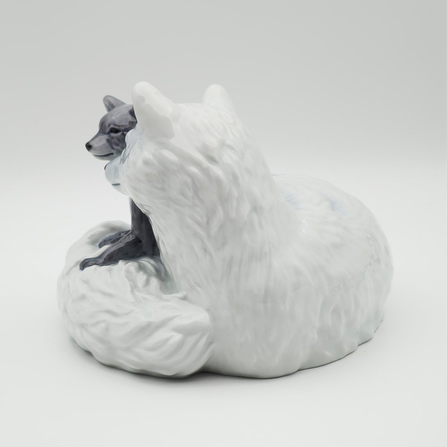 ALLAN THERKELSEN ROYAL COPENHAGEN POLAR FOX MOTHER WITH HER CUB PORCELAIN FIGURINE #443 | DATED 1938, 20TH CENTURY