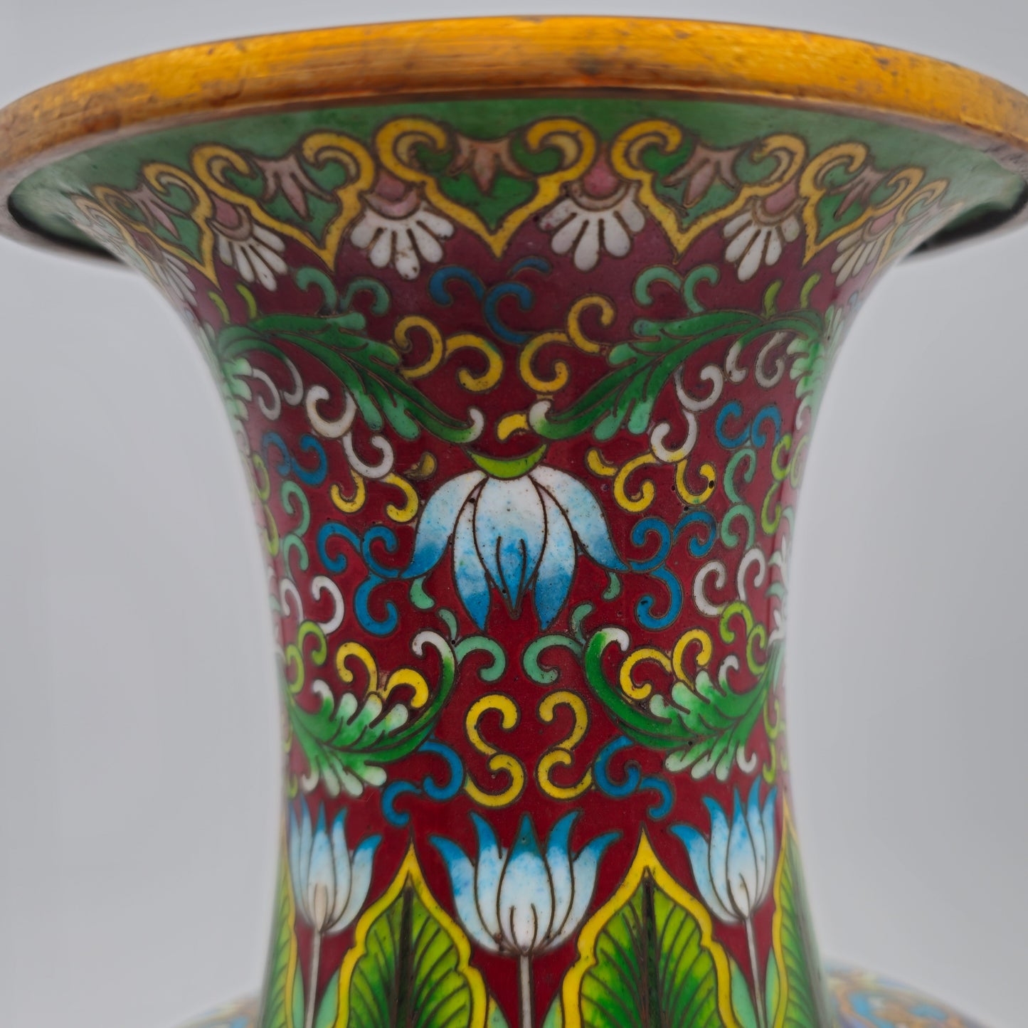 A CHINESE LANDSCAPE CLOISONNE VASE | PRC, 20TH CENTURY