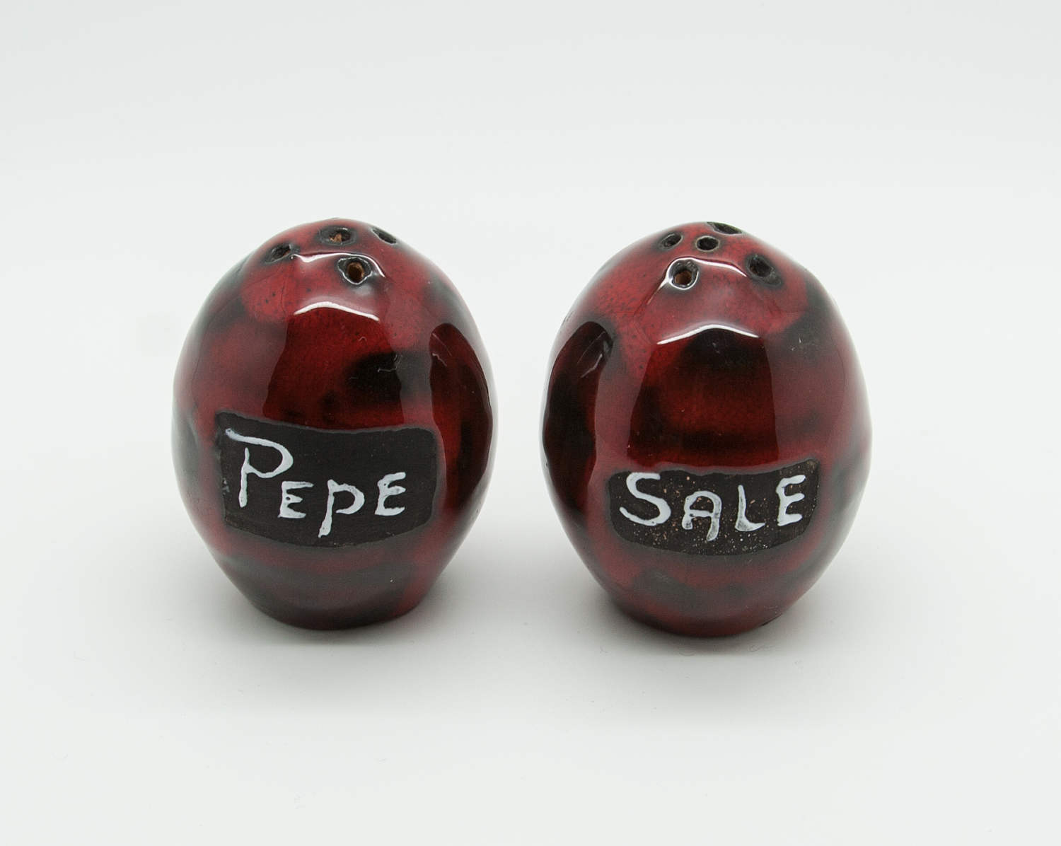 SAN MARINO Red & Blue Fish Ceramic Salt & Pepper Shaker Set Mollaris.com 