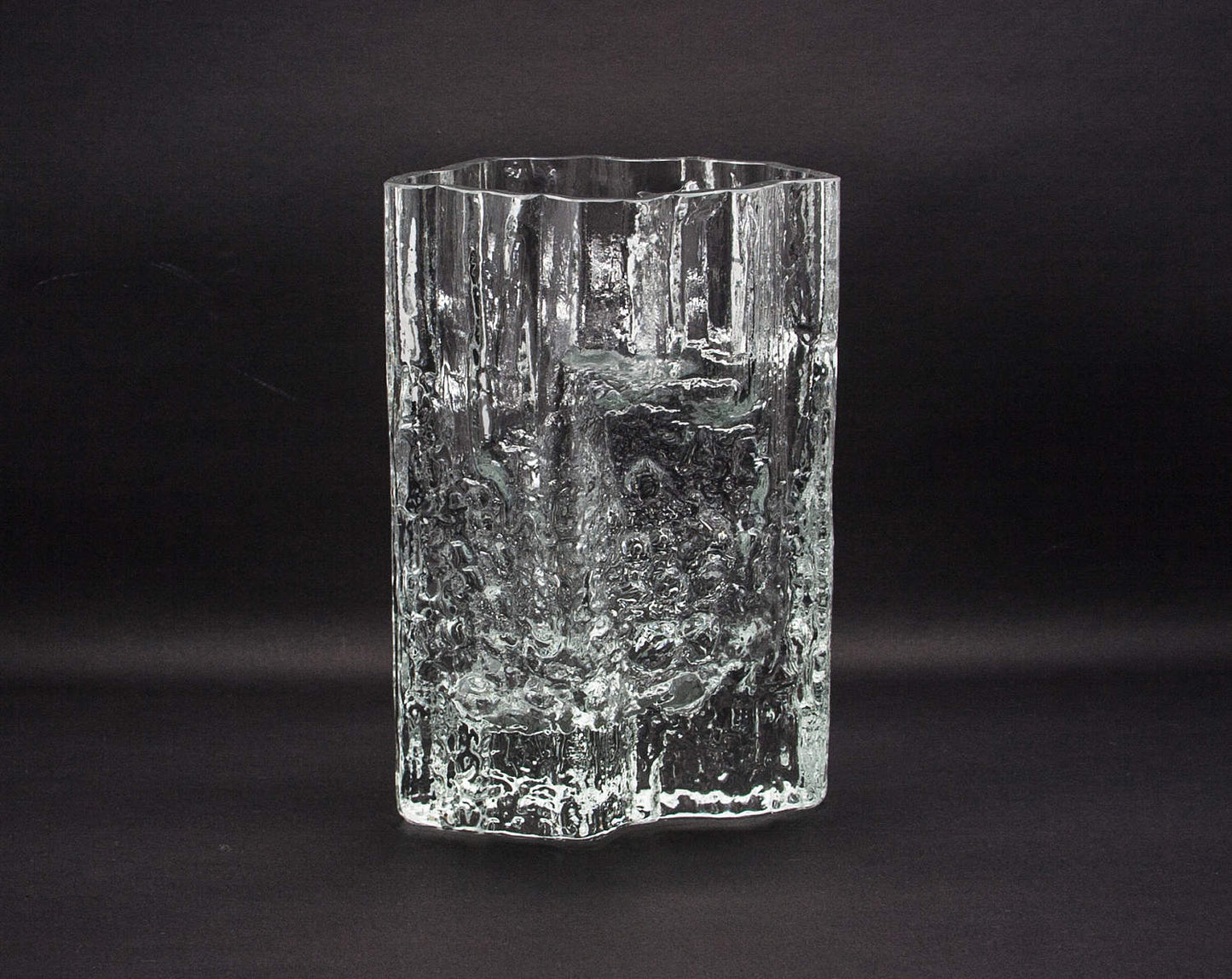 TAPIO WIRKKALA Iittala PINUS Crystal Glass Vase Mollaris.com 