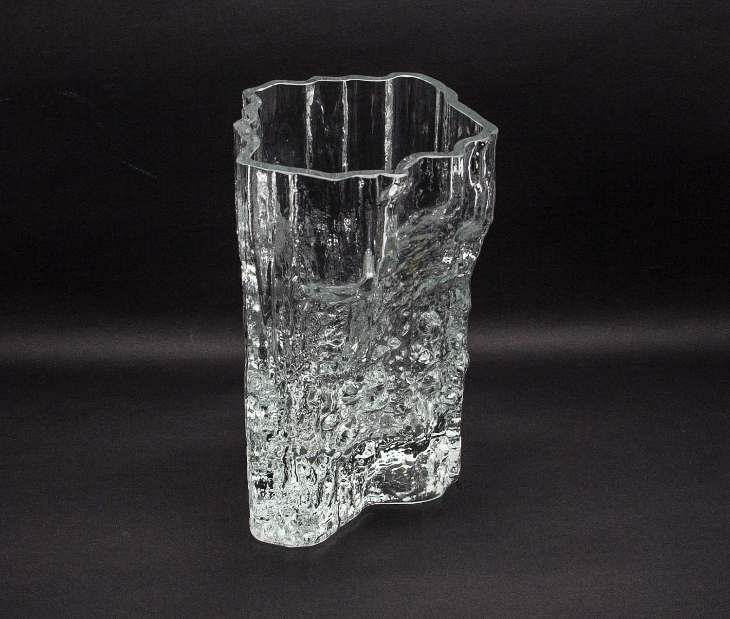 TAPIO WIRKKALA Iittala PINUS Crystal Glass Vase Mollaris.com 