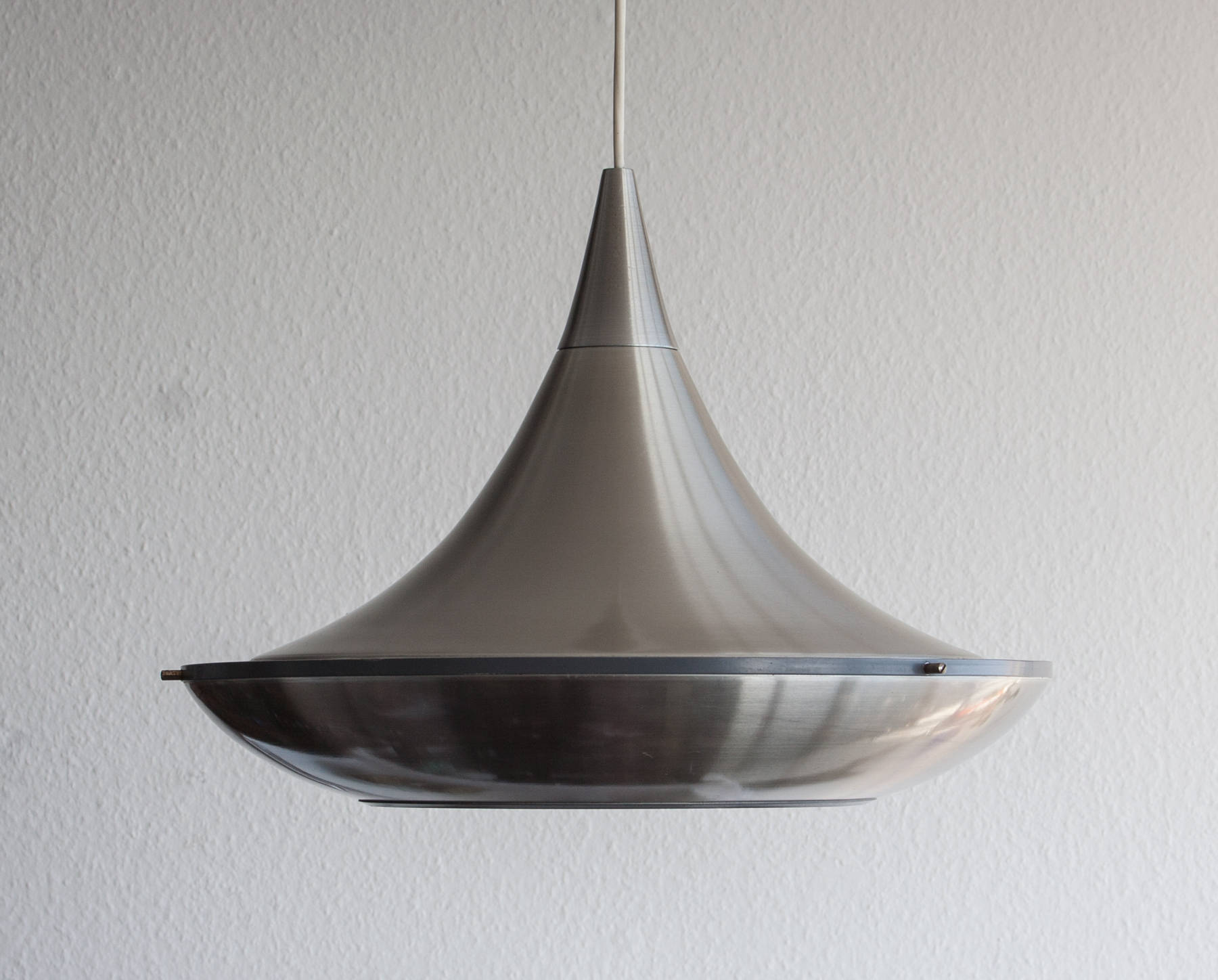 LYSKÆR Modern Pendulum Aluminium Pendant Light Mollaris.com 