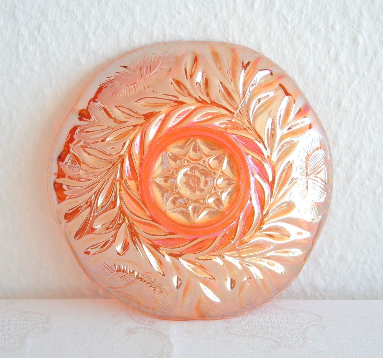 RIIHIMÄKI Carnival Glass Marigold GRAND THISTLE Small Chop Plate Mollaris.com 