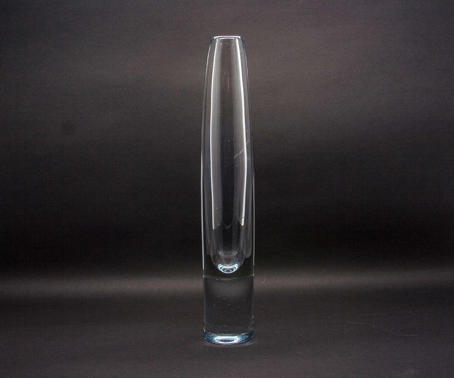 STRÖMBERGSHYTTAN Small Sputnik Glass Vase Mollaris.com 