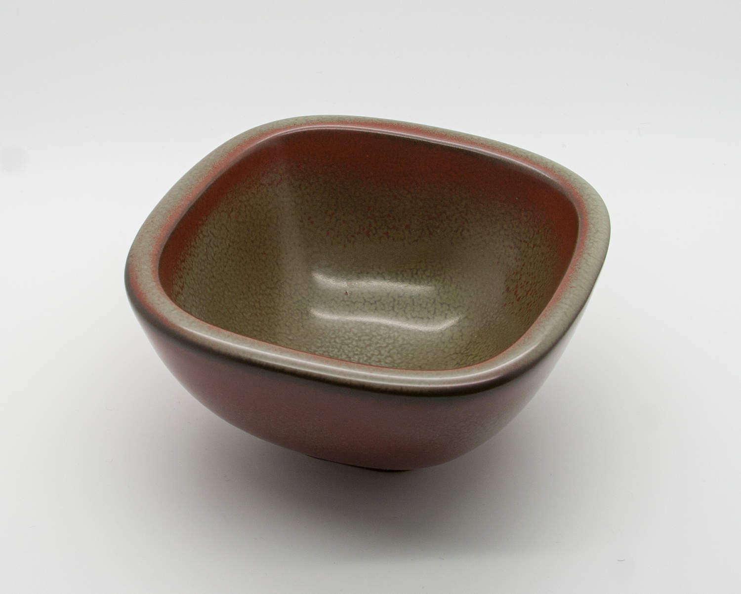 VALDEMAR PETERSEN Bing & Grøndahl Squarish Green and Red Glazed Stoneware Bowl Mollaris.com 